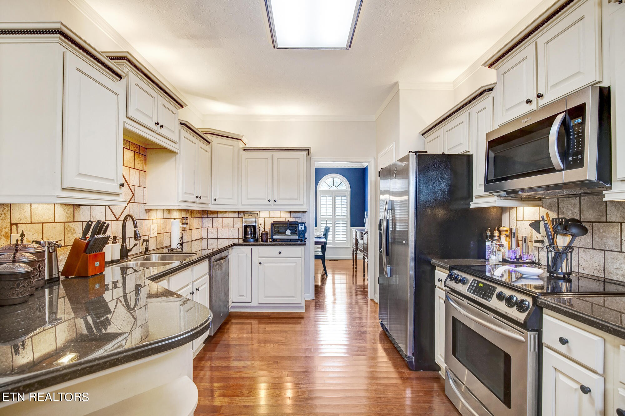 1213 Rain Tree Road Knoxville, TN 37923 - Photo 14 of 38 Gallery Image 14