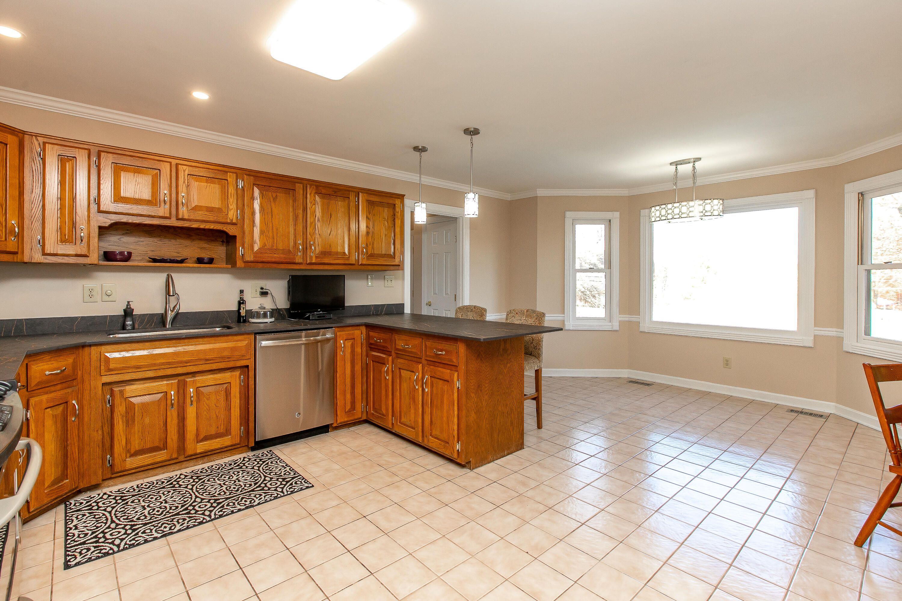 3451 Snaffle Road Lexington, KY 40513 - Photo 13 of 46 solid wood cabinets