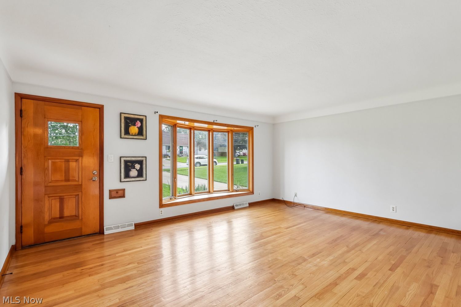 2800 Dentzler Road Parma, OH 44134 - Photo 9 of 37 Gallery Image 9