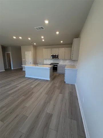 $346,690 | 249 Red Tail Hawk Lane, Cedar Creek, TX 78612