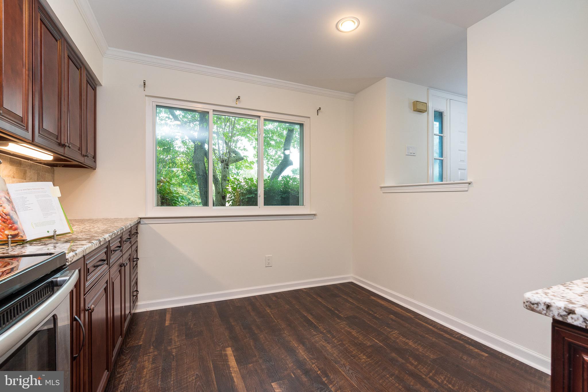 Kitchen., ready for your table and chairs!