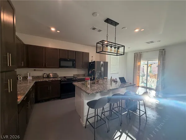 $2,100 | 5576 South Gilliam Street, Pahrump, NV 89061