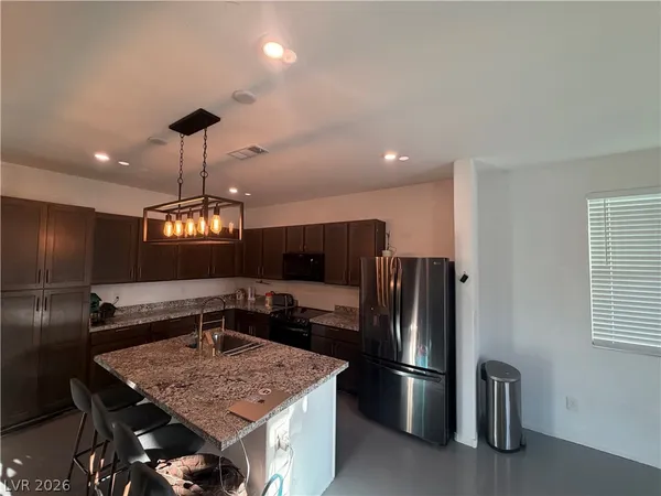 $2,250 | 5576 South Gilliam Street, Pahrump, NV 89061