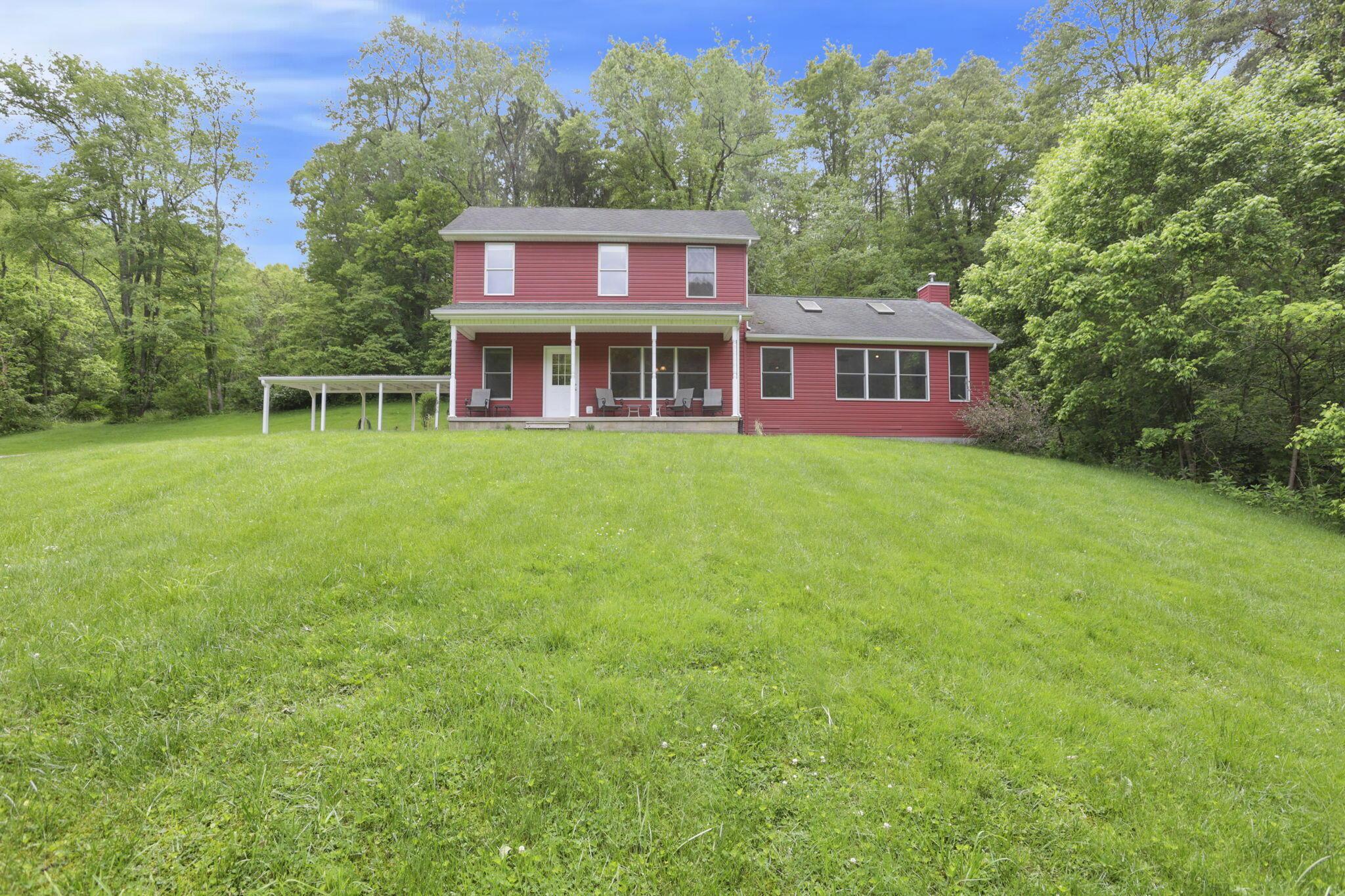 7485 Sugar Grove Road Southeast Sugar Grove, OH 43155 - Photo 2 of 95 2-web-or-mls-LO5A2358