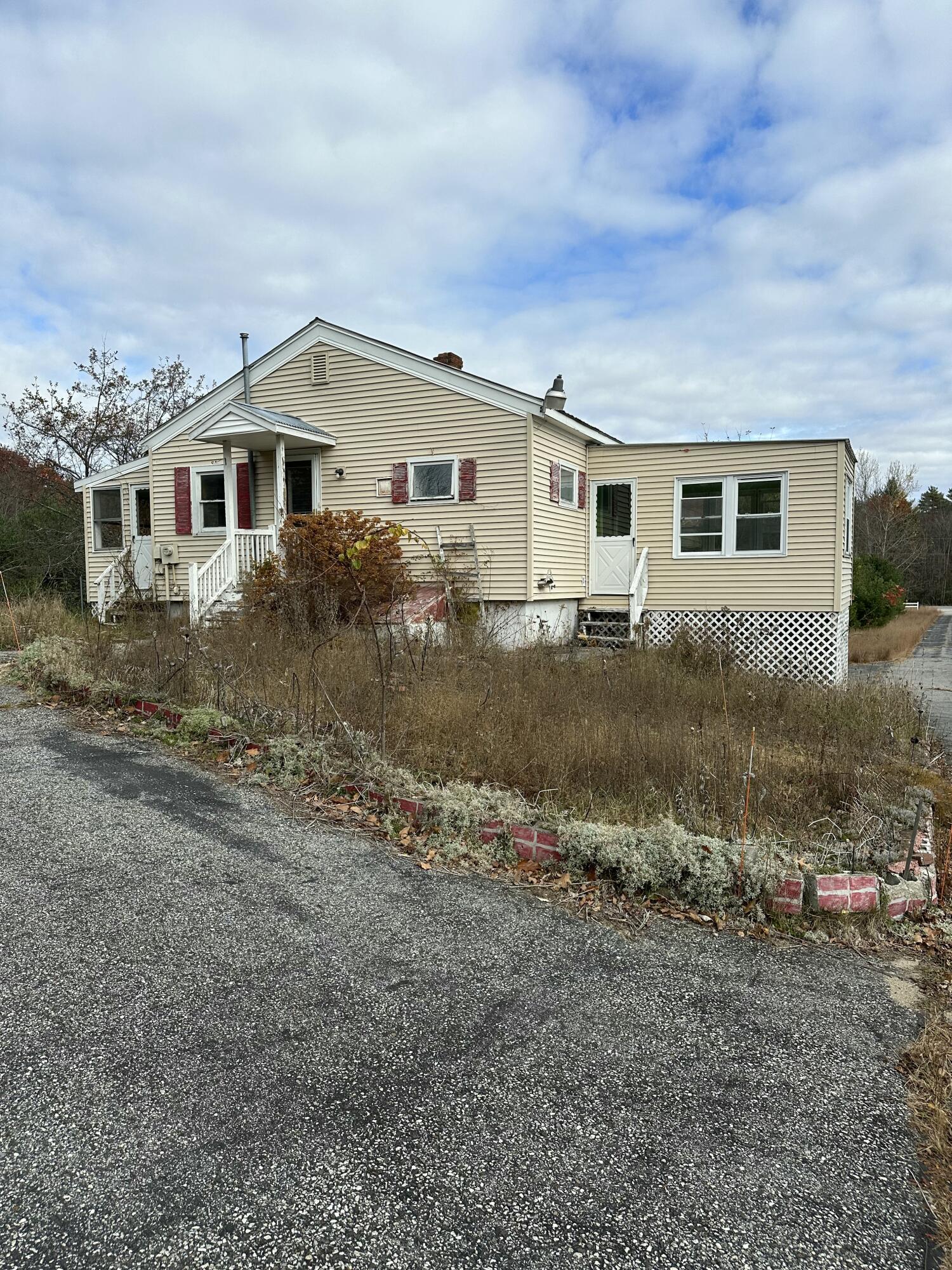 19 Frank Savage Road Hollis, ME 04042 - Photo 3 of 25 IMG_2429