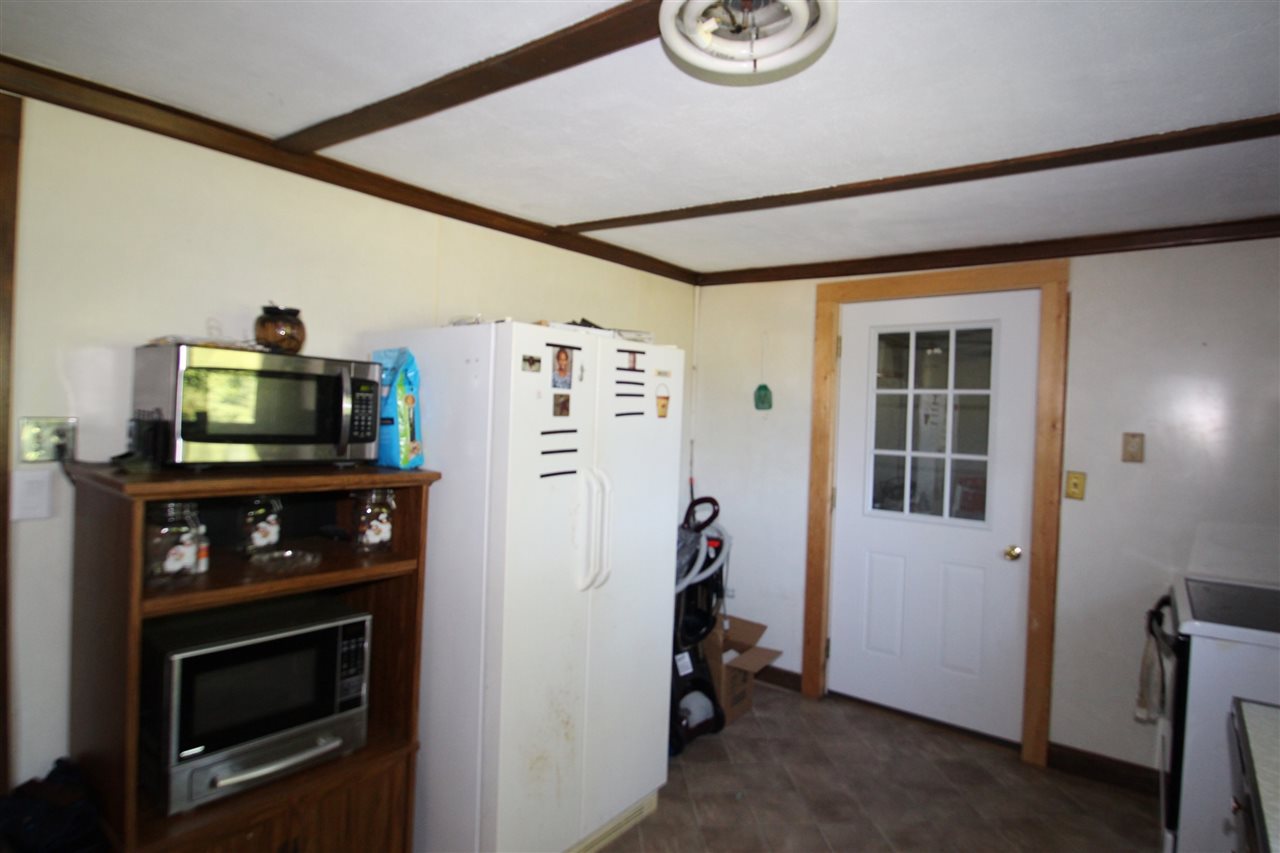 2449 Morrison Road Wabash, IN 46992 - Photo 7 of 28