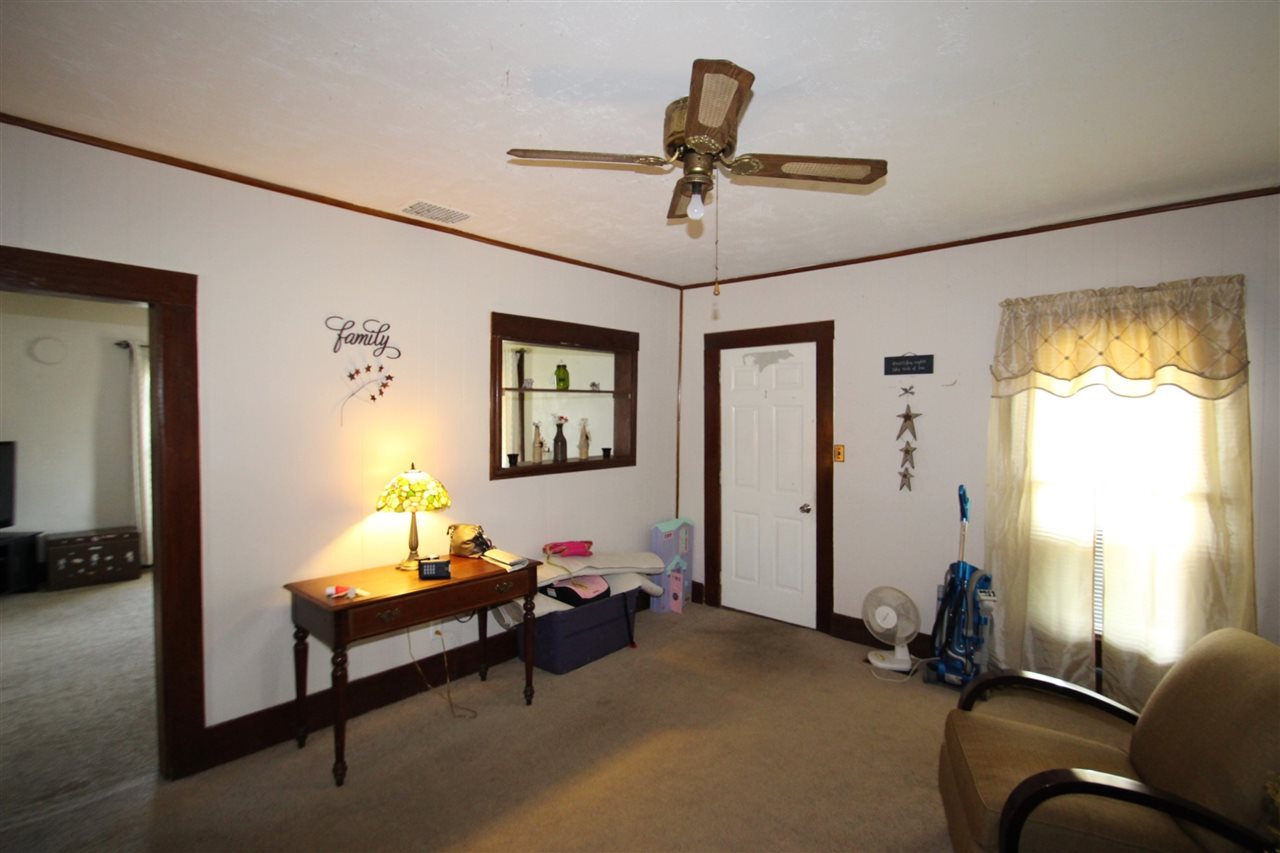2449 Morrison Road Wabash, IN 46992 - Photo 10 of 28