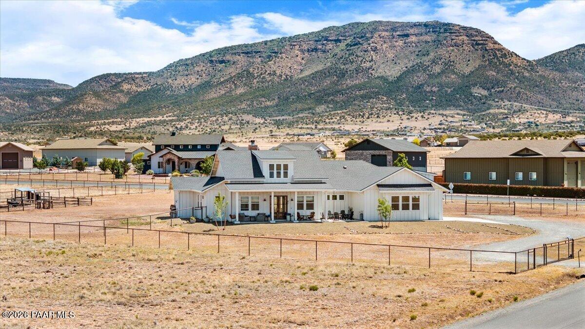 12642 East Bareback Road Prescott Valley, AZ 86315 - Photo 2 of 70 05-Saddle View Estate Setting