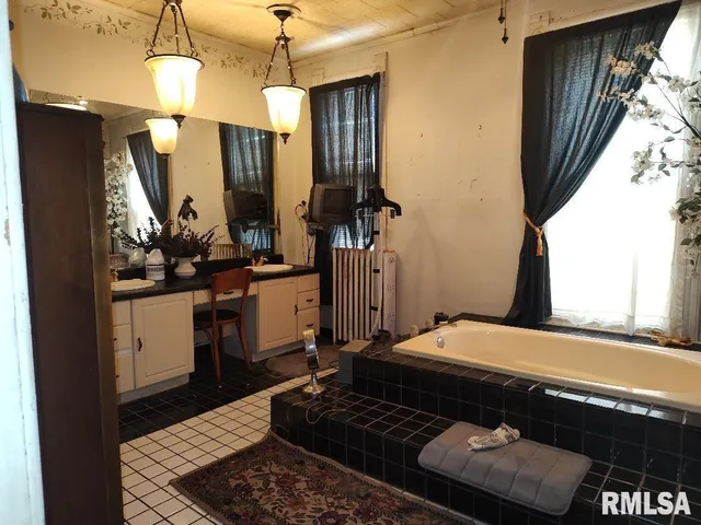 $45,000 | 2035 Dr Martin Luther King Avenue, Cairo, IL 62914