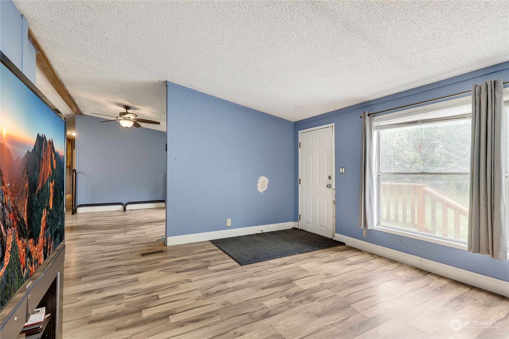 4155 Southwest Hunter Road Port Orchard, WA 98367 - Photo 4 of 26 Gallery Image 4