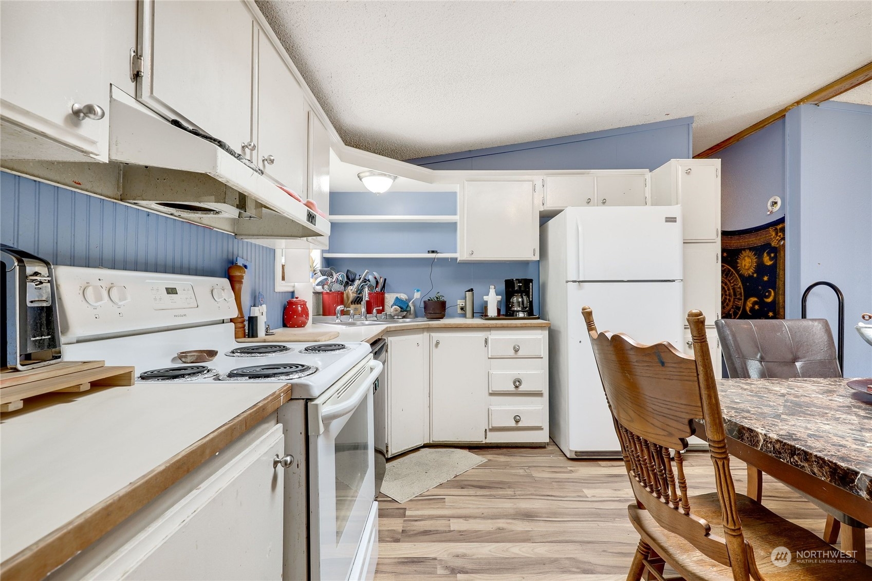 4155 Southwest Hunter Road Port Orchard, WA 98367 - Photo 9 of 26 Gallery Image 9