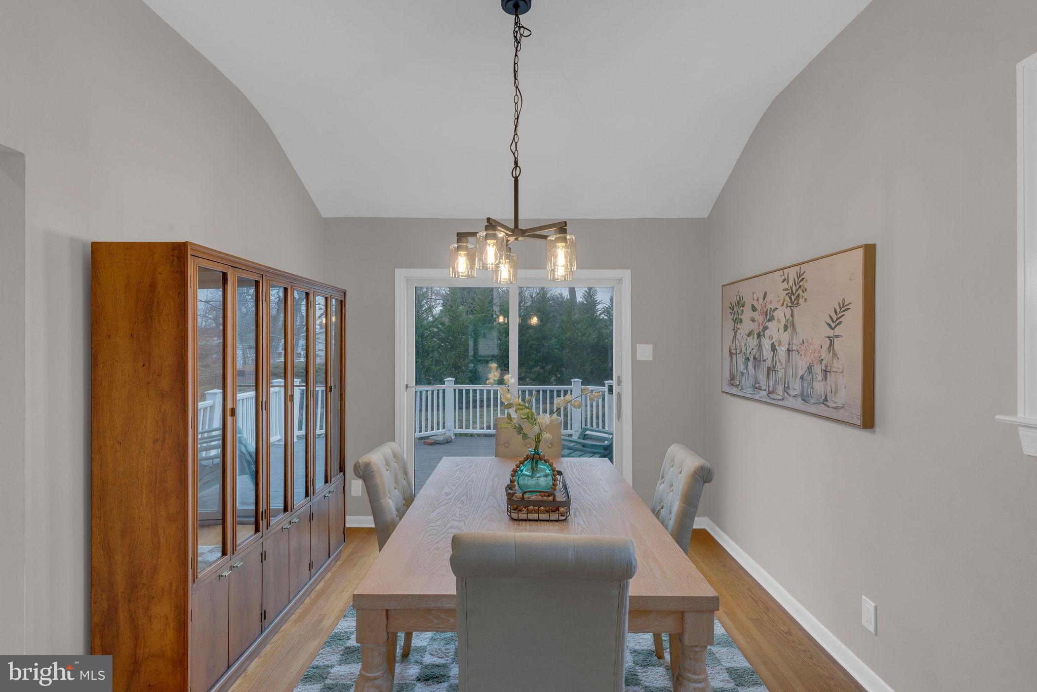 122 Leeds Road Mount Laurel, NJ 08054 - Photo 17 of 36 a living room with furniture and a floor to ceiling window