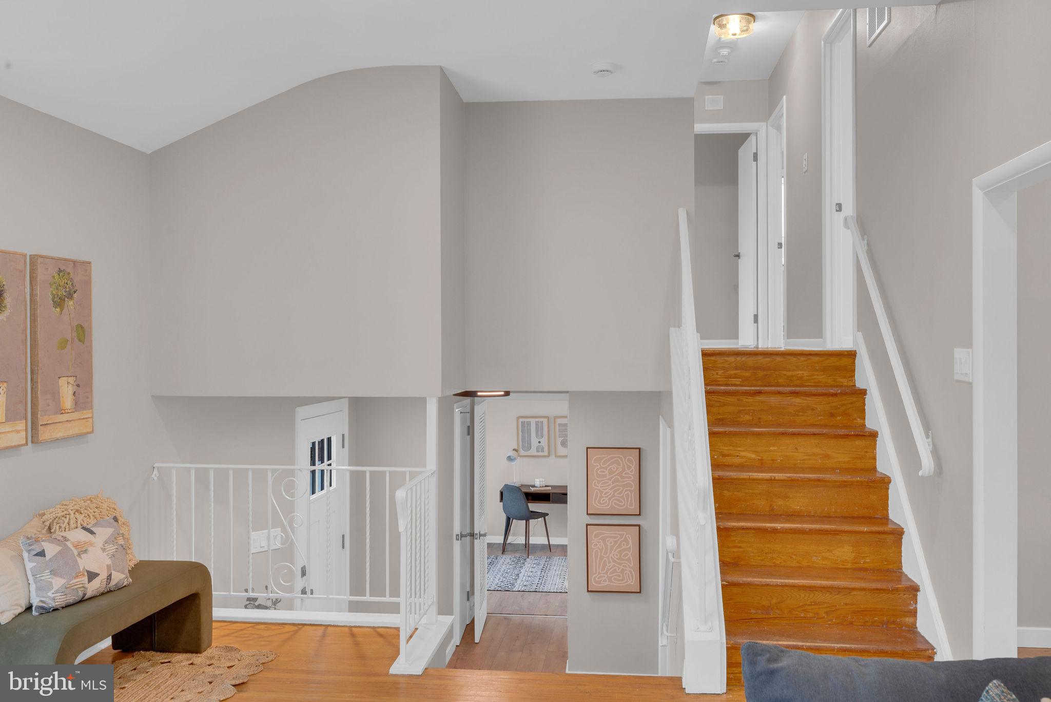 122 Leeds Road Mount Laurel, NJ 08054 - Photo 23 of 36 a view of livingroom with furniture and wooden floor
