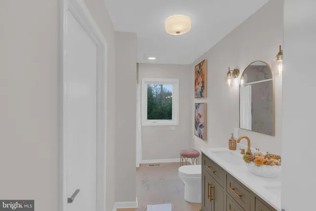 $555,000 | 122 Leeds Road, Mount Laurel, NJ 08054