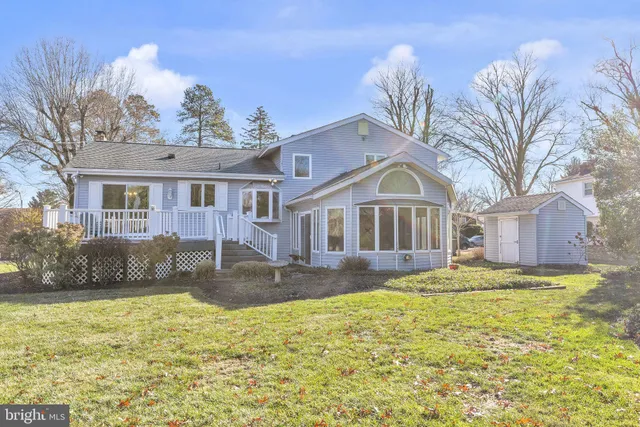 $555,000 | 122 Leeds Road, Mount Laurel, NJ 08054