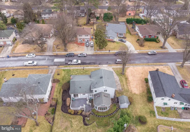 $555,000 | 122 Leeds Road, Mount Laurel, NJ 08054