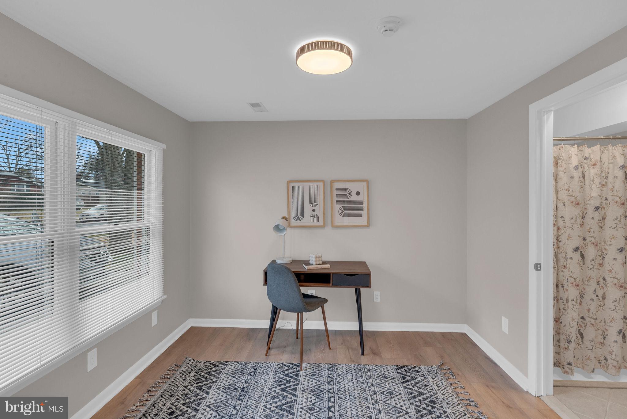 122 Leeds Road Mount Laurel, NJ 08054 - Photo 5 of 36 a workspace with furniture and a window