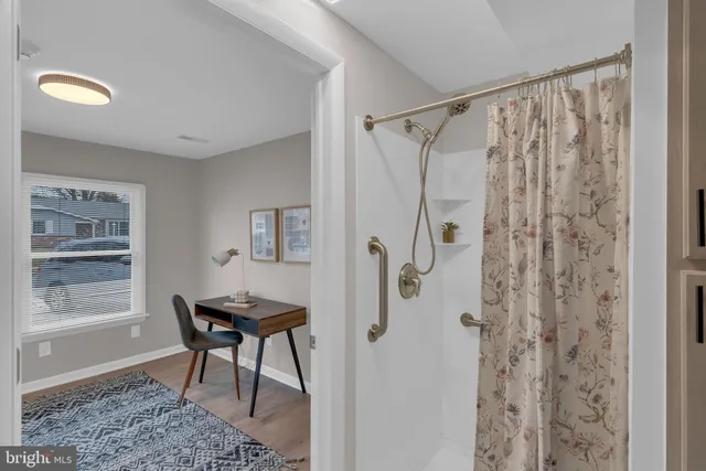 $555,000 | 122 Leeds Road, Mount Laurel, NJ 08054