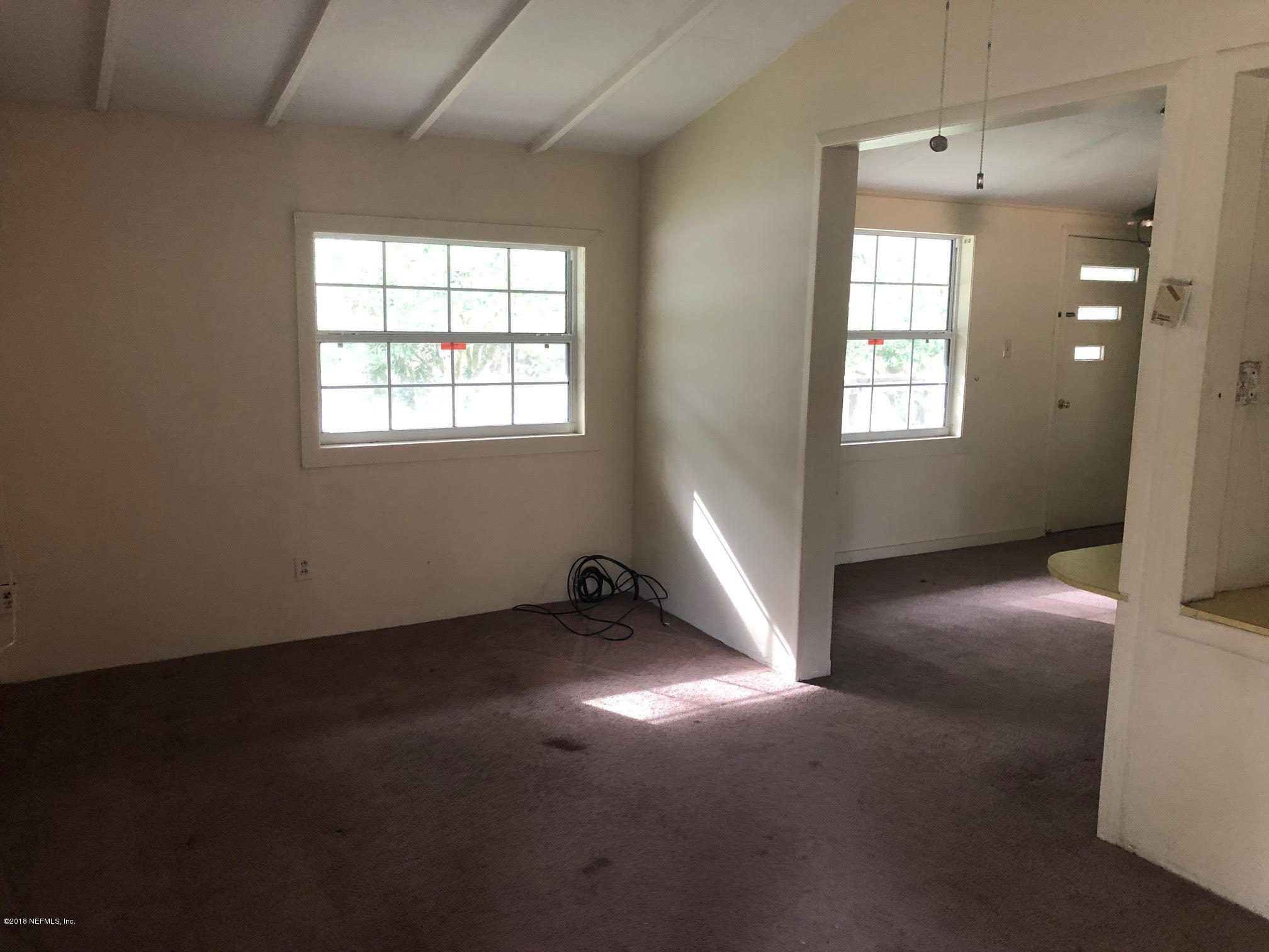 1387 Geiger Road Starke, FL 32091 - Photo 4 of 10 04) Living Room