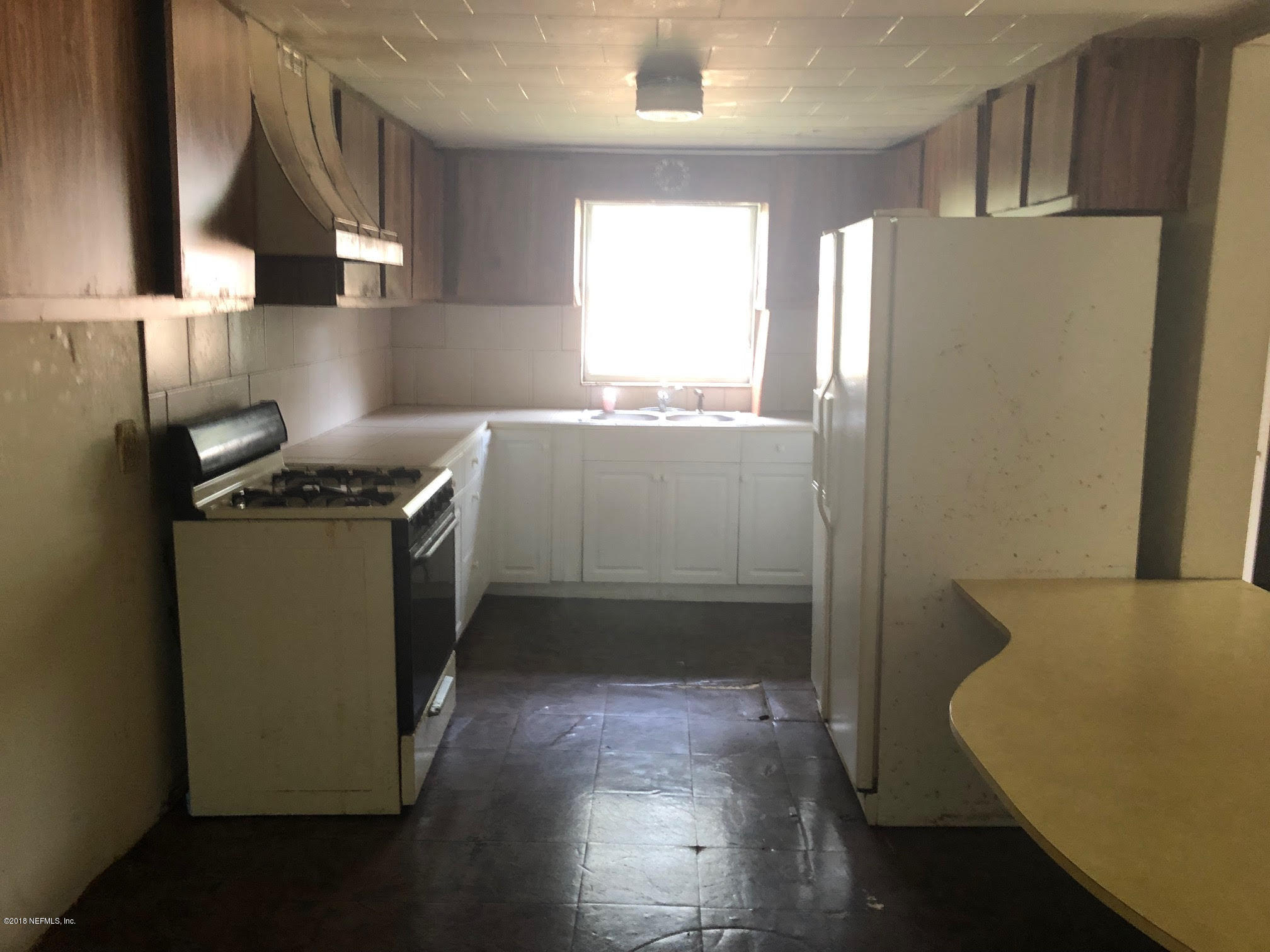 1387 Geiger Road Starke, FL 32091 - Photo 6 of 10 06) Kitchen
