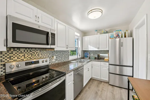 $289,999 | 207 2nd Street, Merritt Island, FL 32953