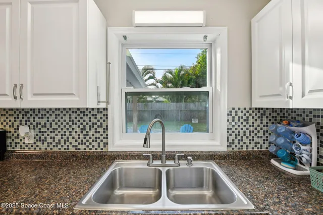 $289,999 | 207 2nd Street, Merritt Island, FL 32953