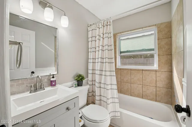 $289,999 | 207 2nd Street, Merritt Island, FL 32953