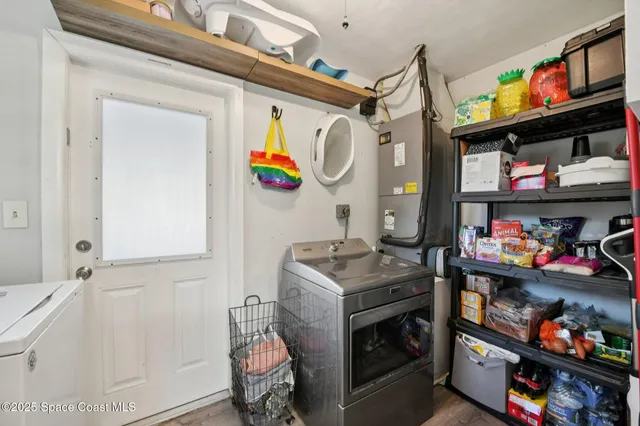 $289,999 | 207 2nd Street, Merritt Island, FL 32953