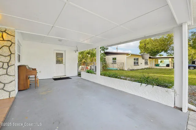 $289,999 | 207 2nd Street, Merritt Island, FL 32953