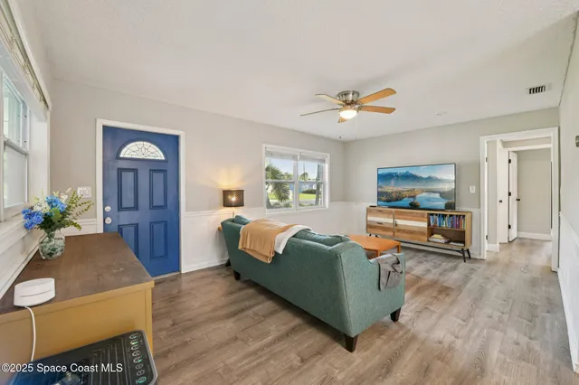 $289,999 | 207 2nd Street, Merritt Island, FL 32953