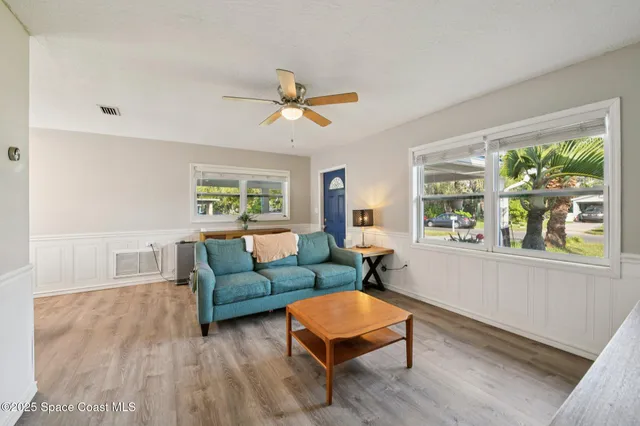 $289,999 | 207 2nd Street, Merritt Island, FL 32953