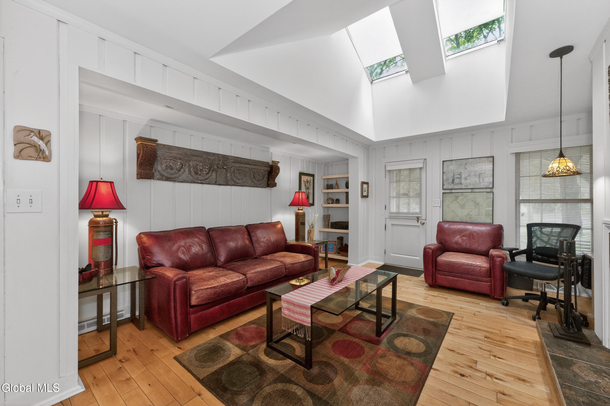 36 Carriage Road Bethlehem, NY 12054 - Photo 24 of 49 5 Familyroom 3