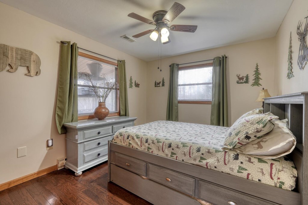 54 Hideaway Lane Murphy, NC 28906 - Photo 11 of 20