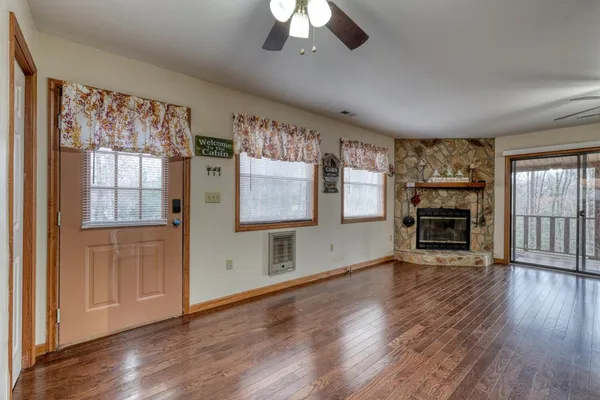 $249,000 | 54 Hideaway Lane, Murphy, NC 28906