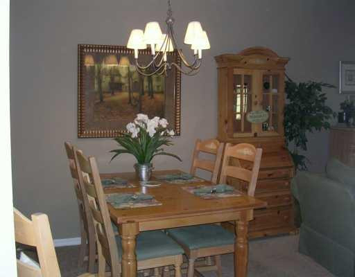 2015 Southwest 101st Lane, Unit 2015 Miramar, FL 33025 - Photo 3 of 8 Dining Room