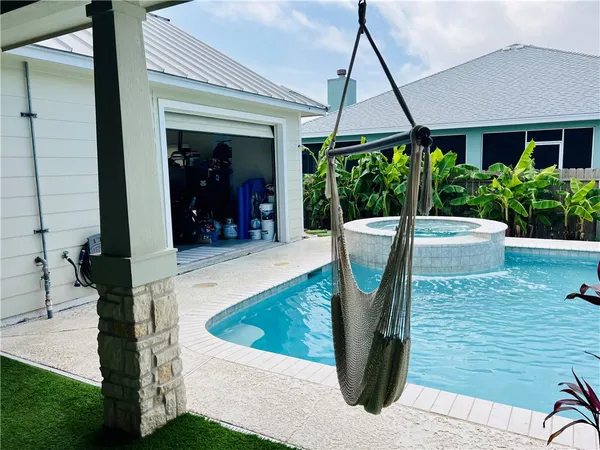 $3,850 | 13933 Suntan Avenue, Corpus Christi, TX 78418