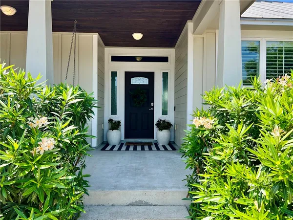 $3,850 | 13933 Suntan Avenue, Corpus Christi, TX 78418