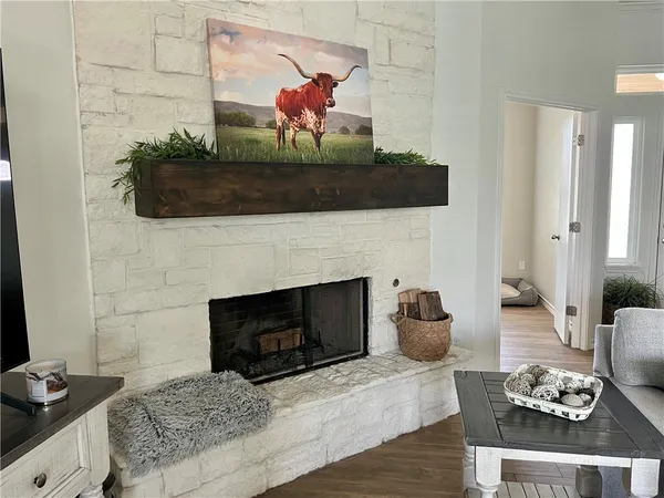 $3,850 | 13933 Suntan Avenue, Corpus Christi, TX 78418