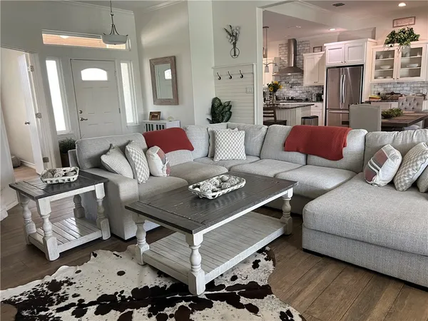 $3,850 | 13933 Suntan Avenue, Corpus Christi, TX 78418