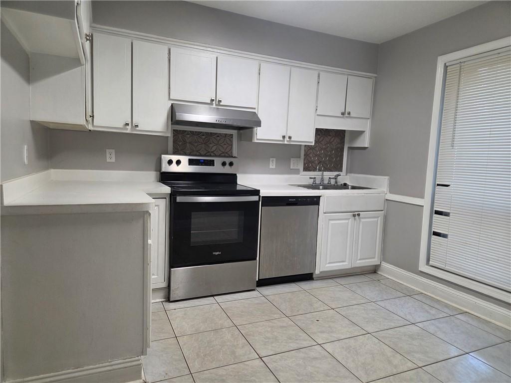 2340 Beaver Ruin Road, Unit UN25 Norcross, GA 30071 - Photo 4 of 13 Gallery Image 4