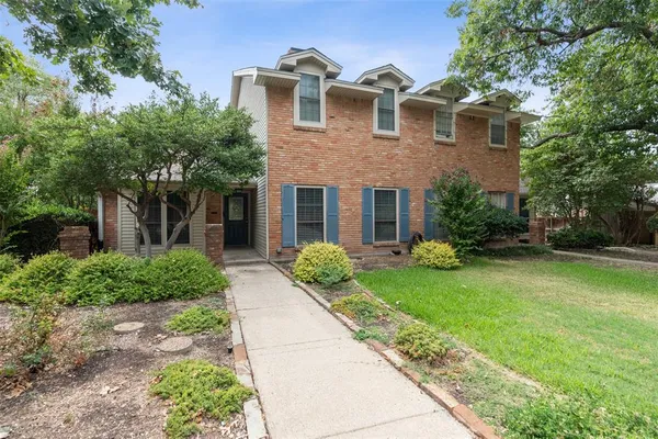 $3,150 | 10447 Barrywood Drive, Dallas, TX 75230