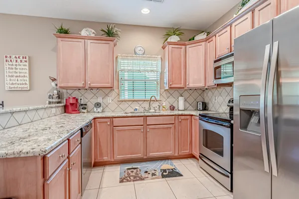 $1,150,000 | 114 16th Avenue South, Surfside Beach, SC 29575