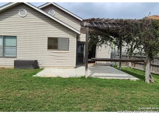 $1,650 | 8311 Tavern Point, San Antonio, TX 78254