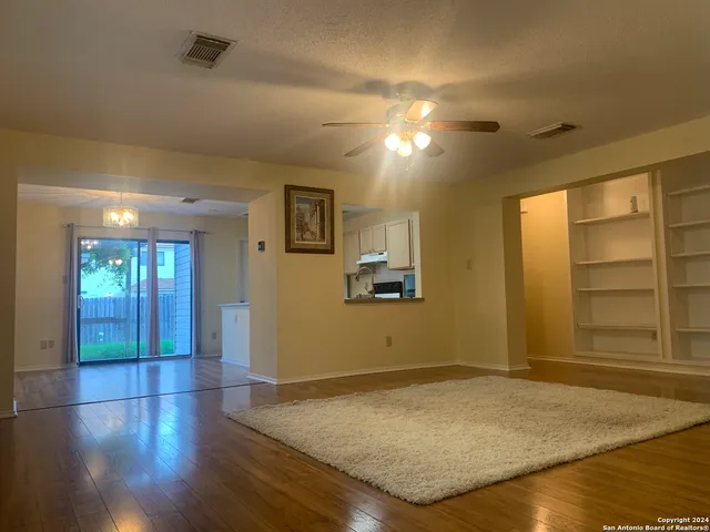 $1,650 | 8311 Tavern Point, San Antonio, TX 78254
