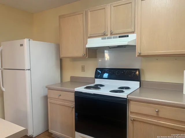 $1,650 | 8311 Tavern Point, San Antonio, TX 78254