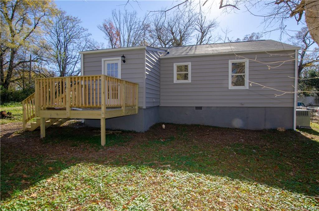216 Queens Road Gastonia, NC 28052 - Photo 3 of 11