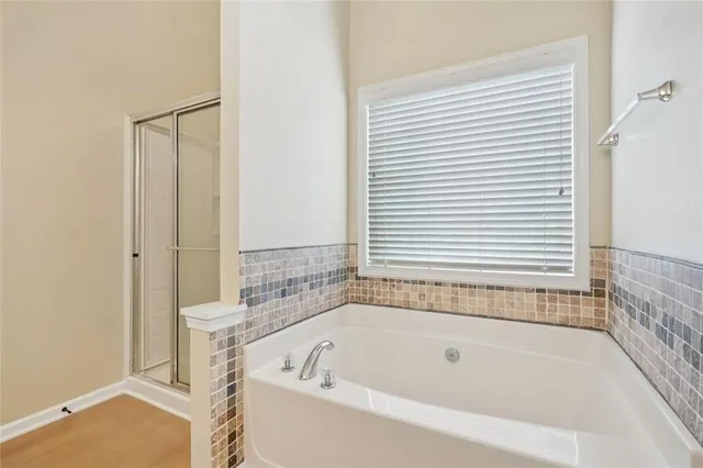 a picture of a bench in front of door