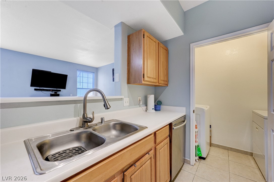 8555 West Russell Road, Unit 1017 Las Vegas, NV 89113 - Photo 13 of 42