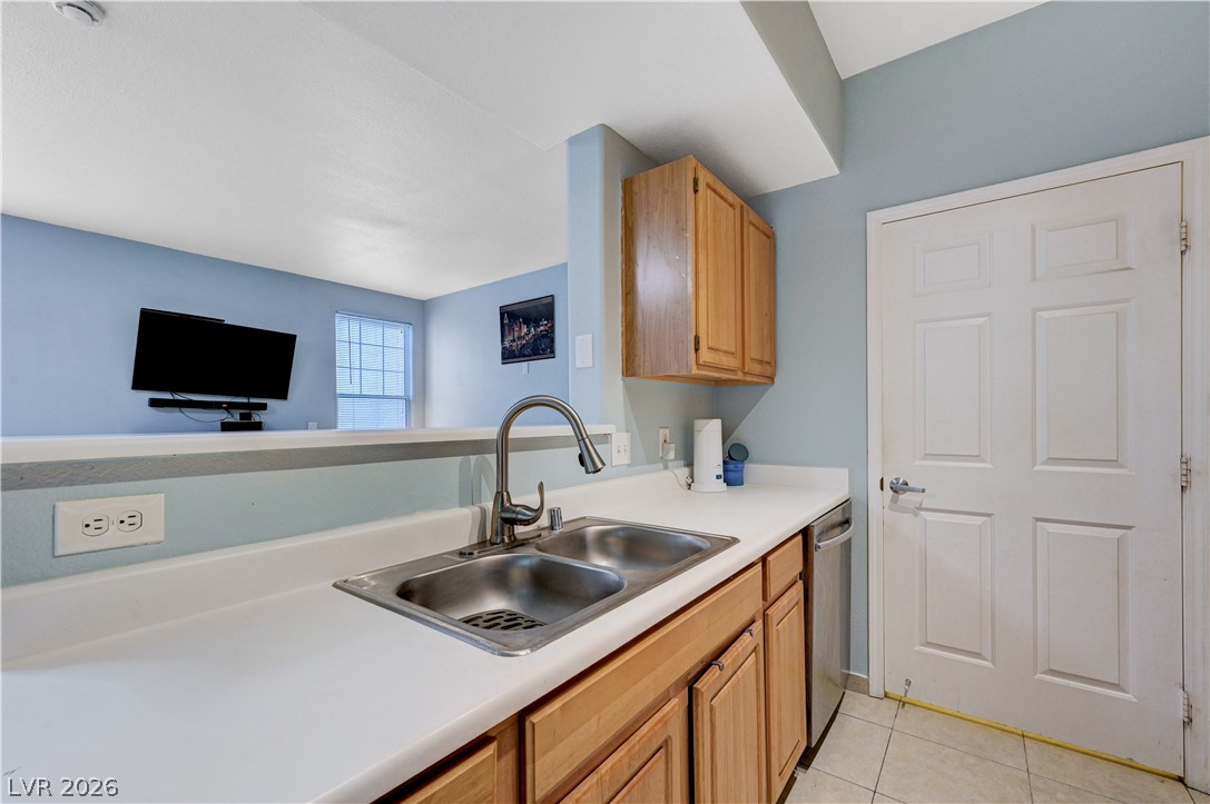 8555 West Russell Road, Unit 1017 Las Vegas, NV 89113 - Photo 25 of 42