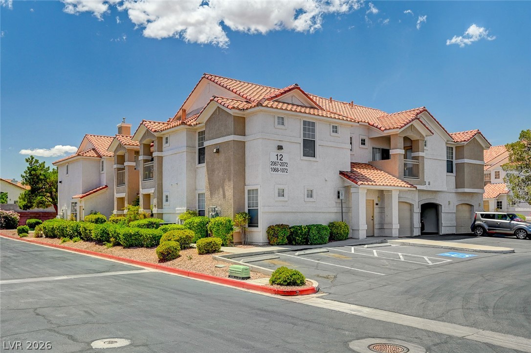 8555 West Russell Road, Unit 1017 Las Vegas, NV 89113 - Photo 36 of 42 Community